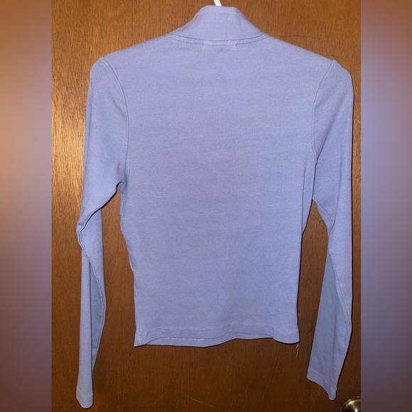 Guess women’s long sleeve - Picture 2 of 2